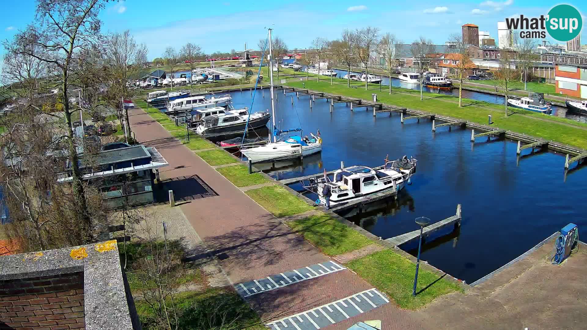 Spletna kamera Joure marina – Mlin na veter