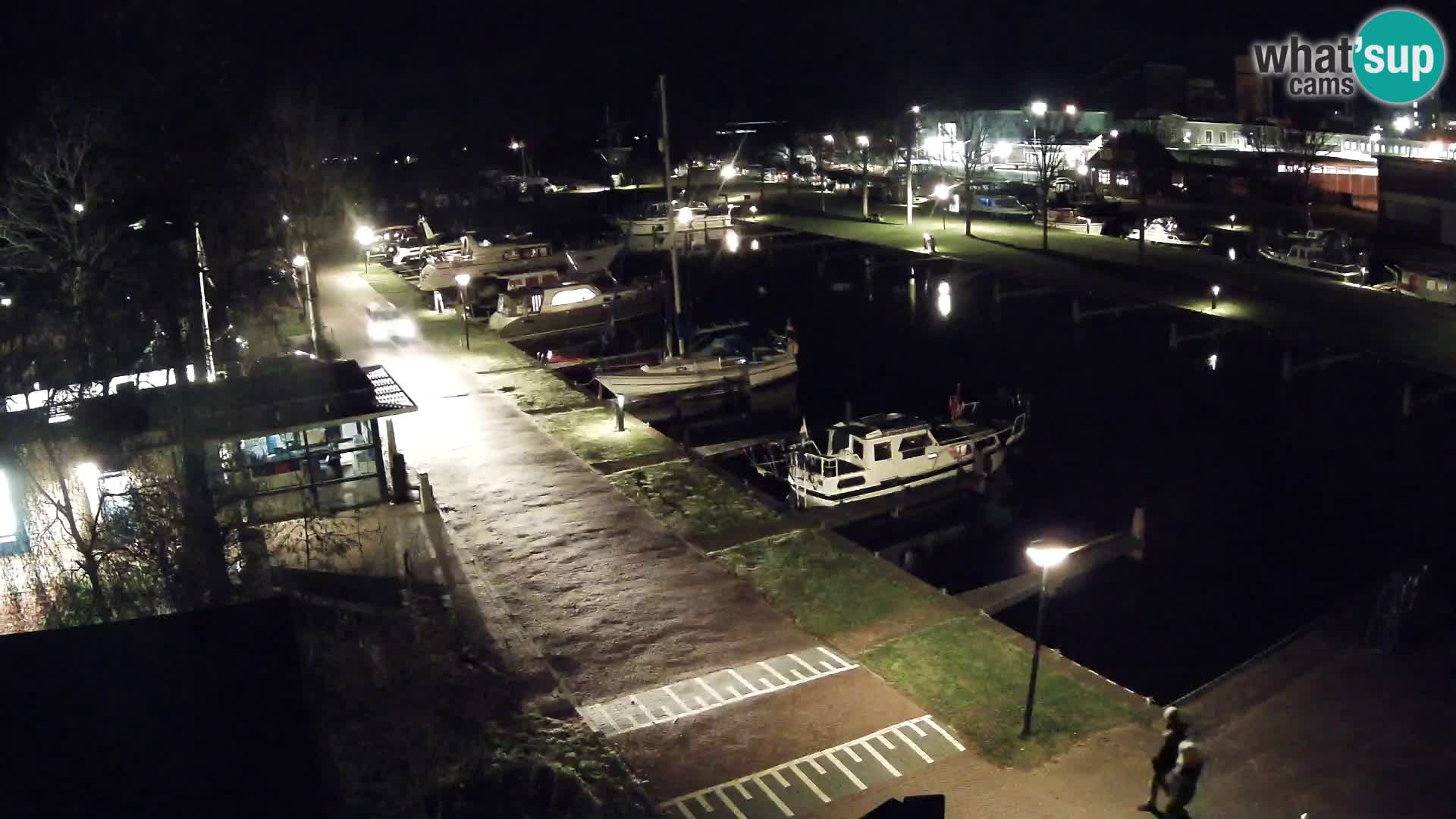 La marina di Joure livecam  – Vista del Mulino a vento