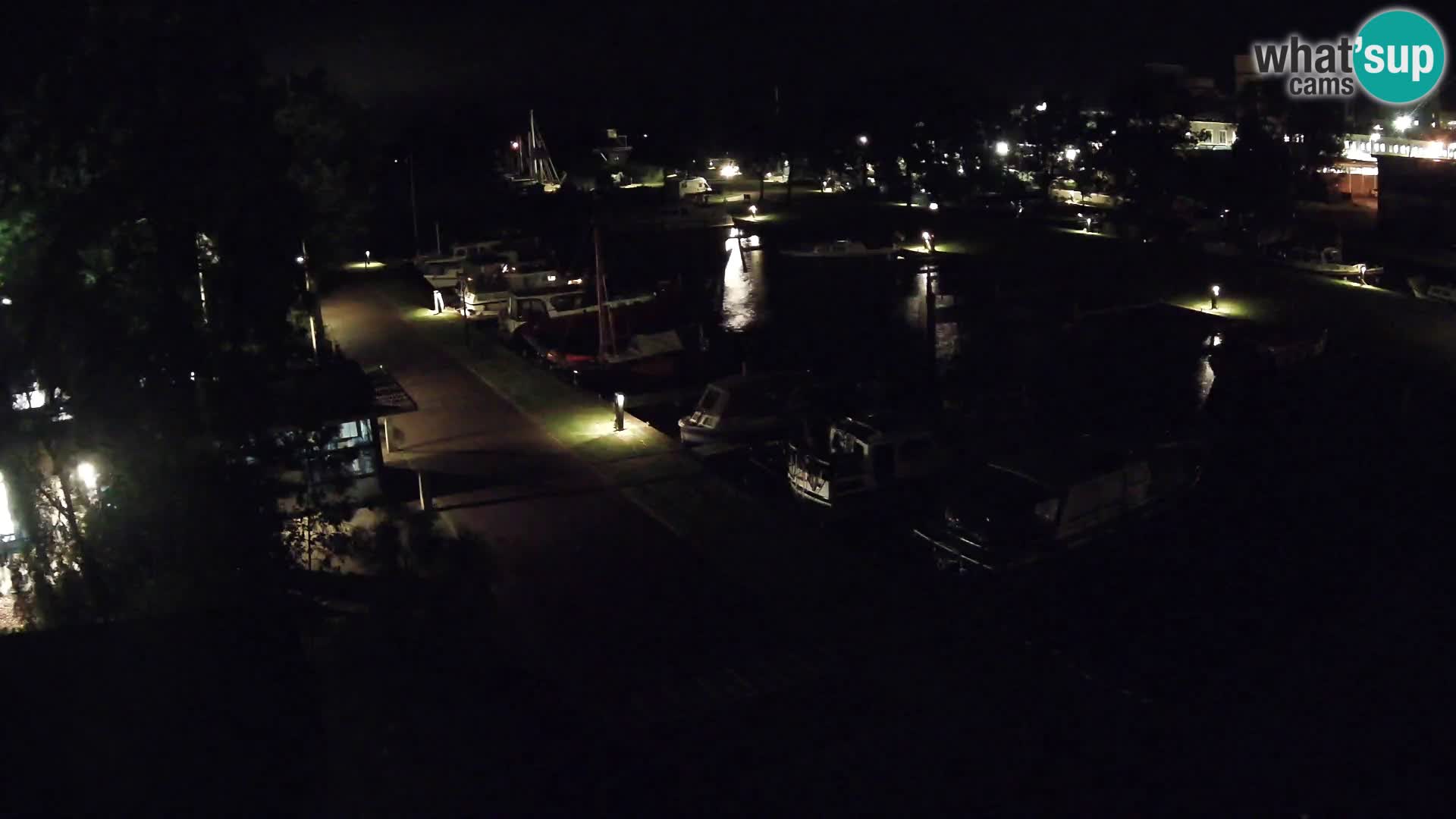 Joure harbour webcam – windmill view