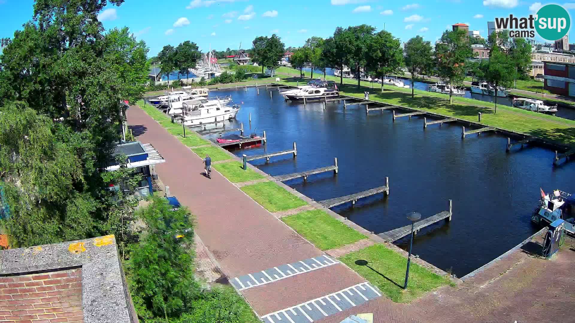Spletna kamera Joure marina – Mlin na veter