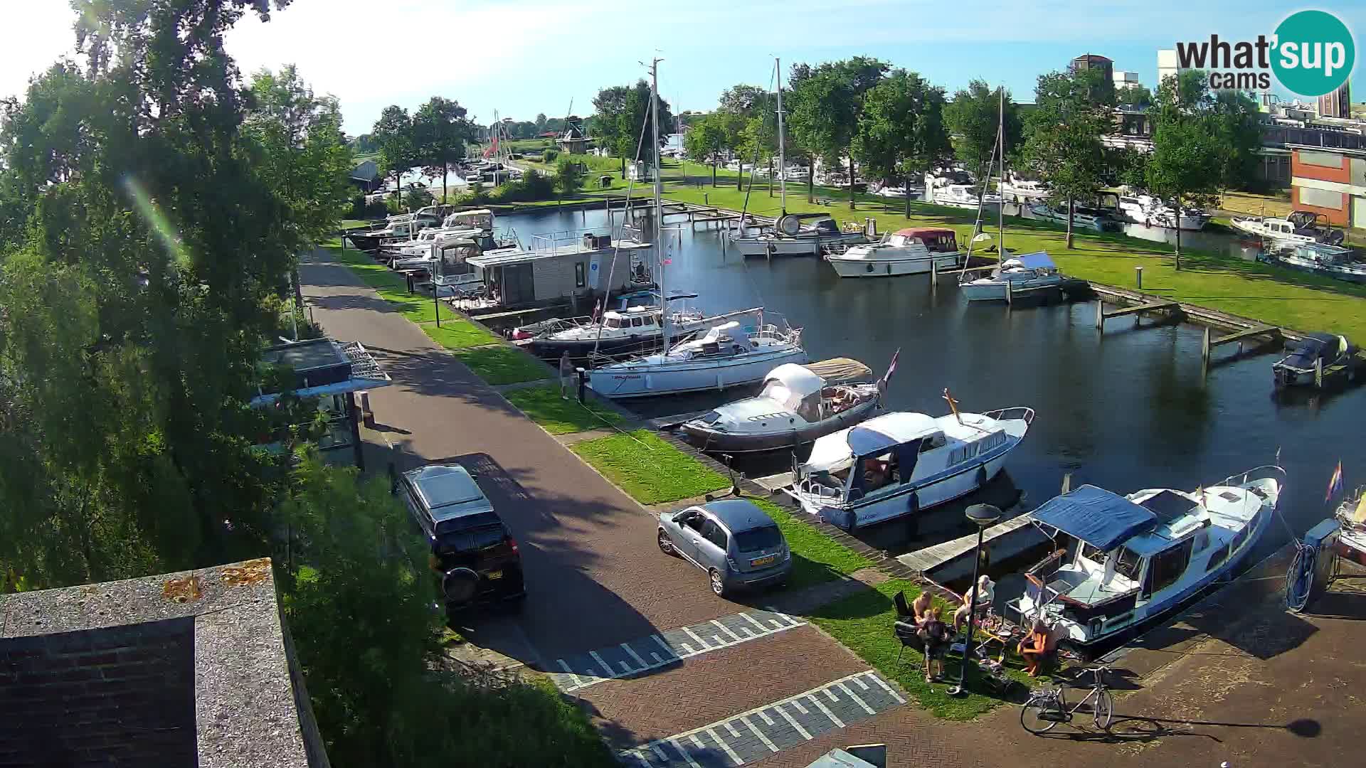 La marina di Joure livecam  – Vista del Mulino a vento