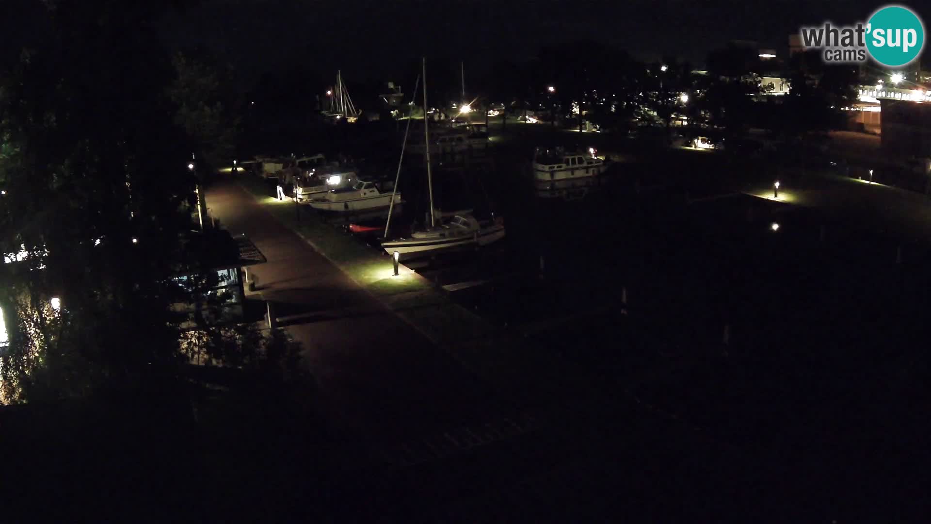 Joure harbour webcam – windmill view