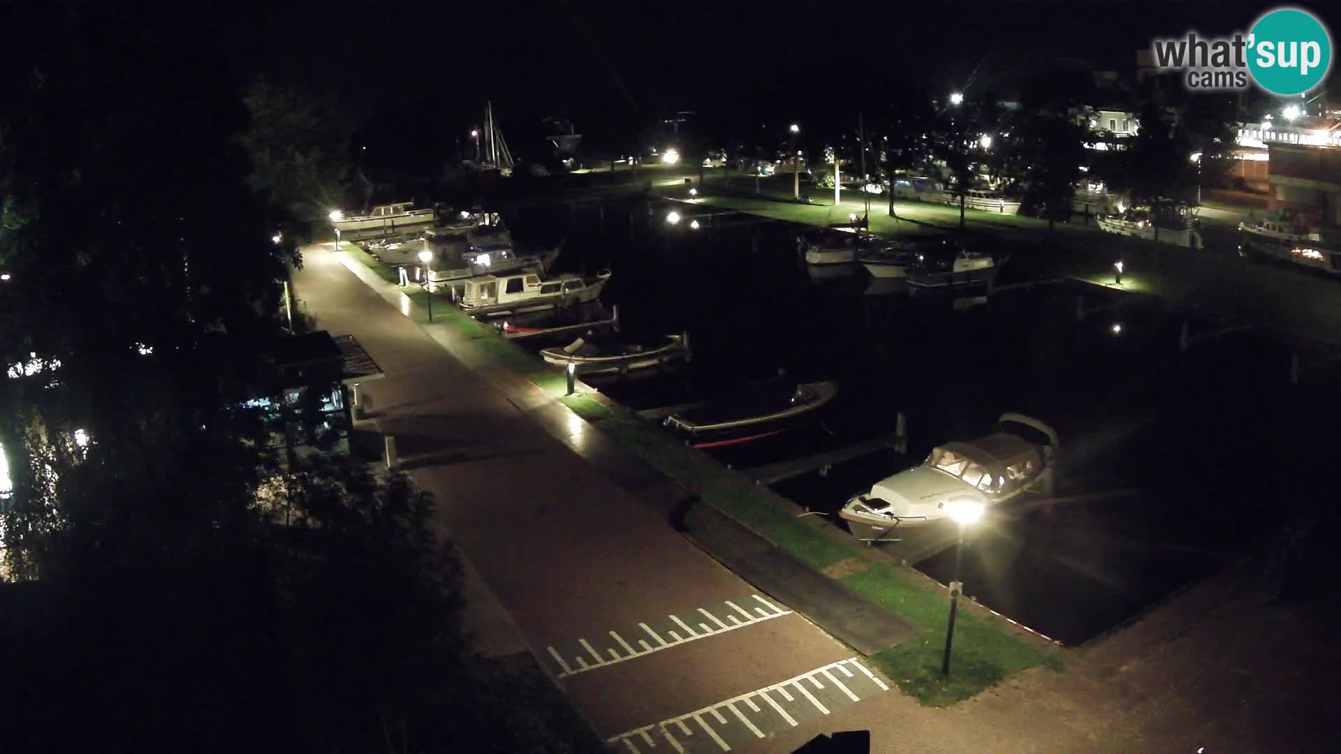 Joure harbour webcam – windmill view
