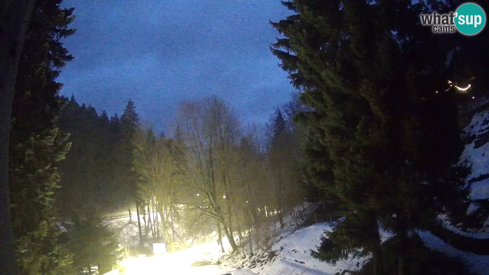 Spletna kamera Spalona – tekaški center v živo planine Bystrzyckie