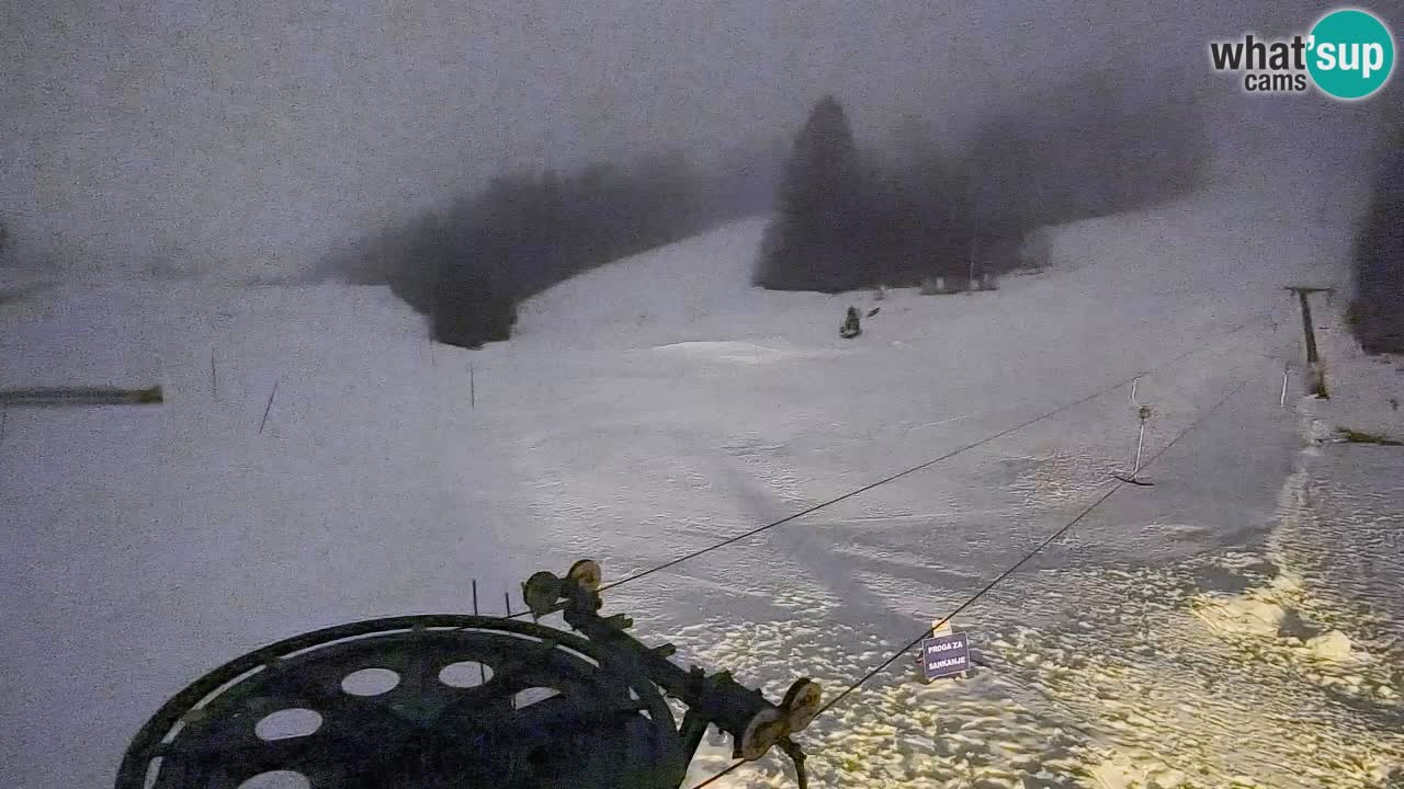 Web kamera Smučišče Senožeta – Skijalište u Srednjoj Vasi kod Bohinja