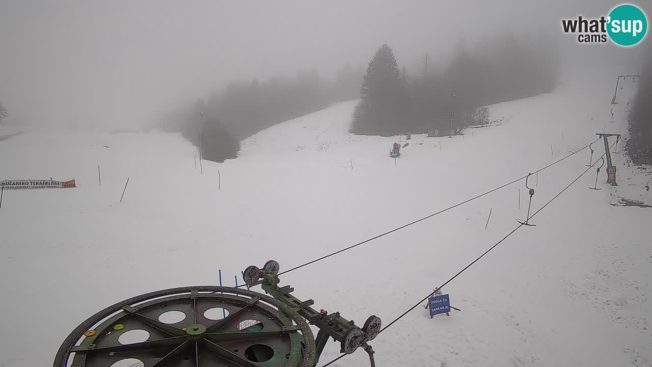 Web kamera Smučišče Senožeta – Skijalište u Srednjoj Vasi kod Bohinja
