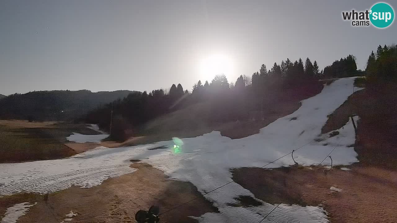 Web kamera Smučišče Senožeta – Skijalište u Srednjoj Vasi kod Bohinja