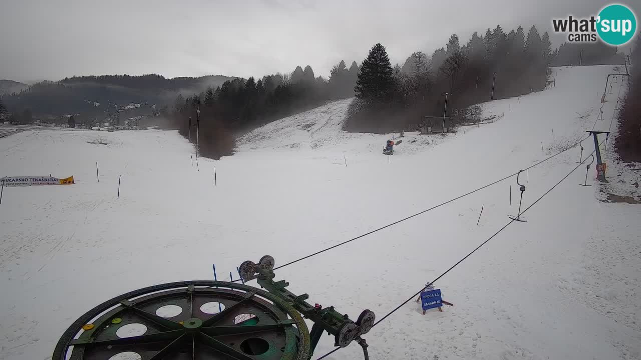 Web kamera Smučišče Senožeta – Skijalište u Srednjoj Vasi kod Bohinja