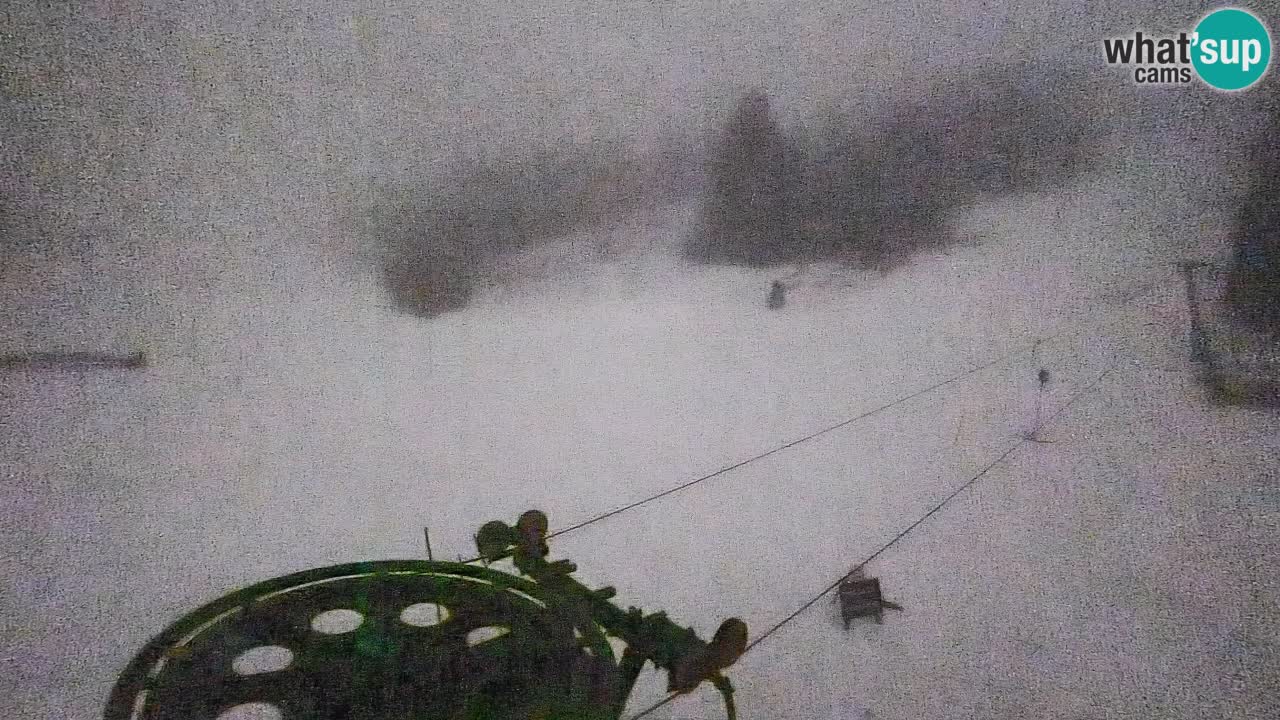 Web kamera Smučišče Senožeta – Skijalište u Srednjoj Vasi kod Bohinja