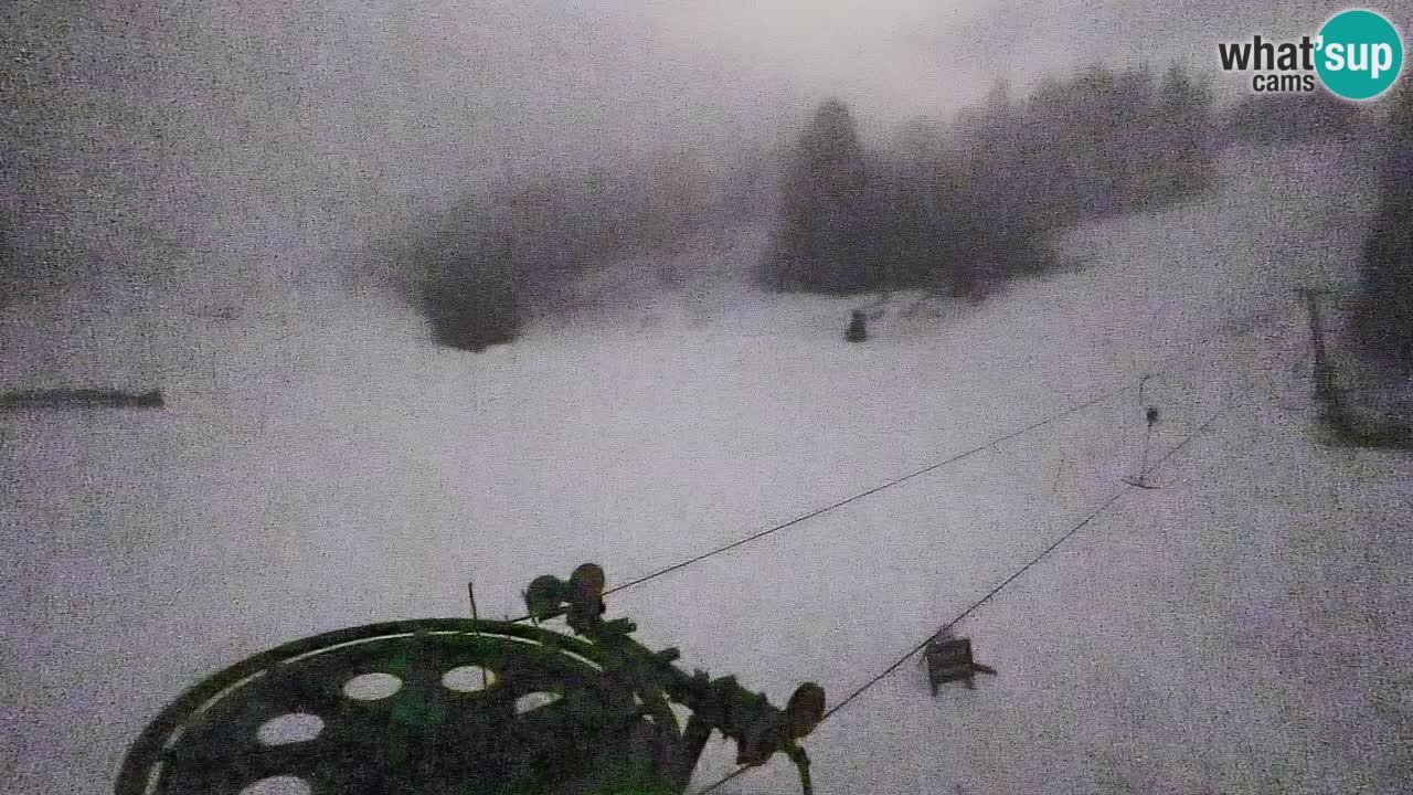 Webcam Smučišče Senožeta – Skigebiet in Srednja Vas bei Bohinj