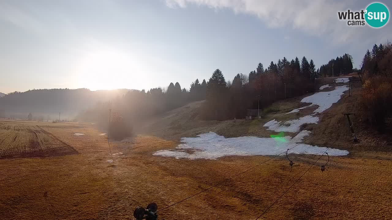 Webcam Smučišče Senožeta – Skigebiet in Srednja Vas bei Bohinj