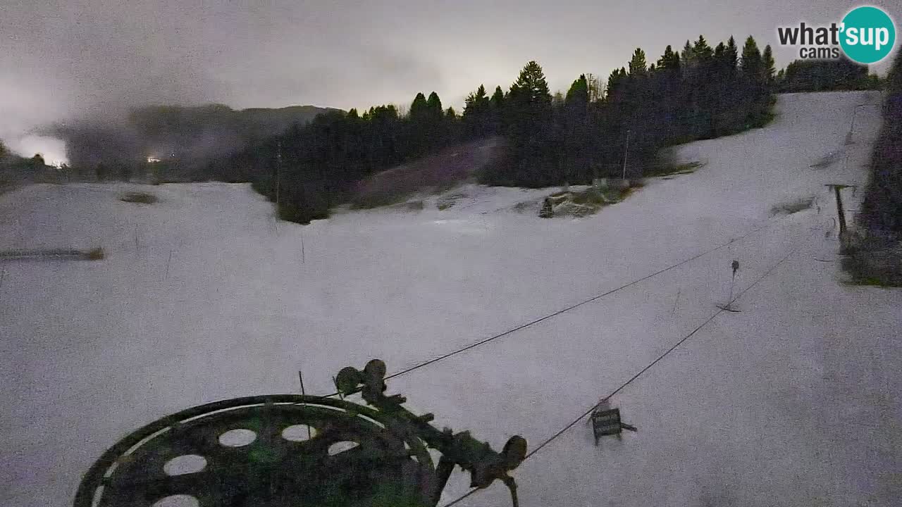 Webcam Smučišče Senožeta – Skigebiet in Srednja Vas bei Bohinj