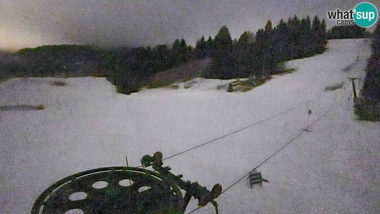 Webcam Smučišče Senožeta – Skigebiet in Srednja Vas bei Bohinj