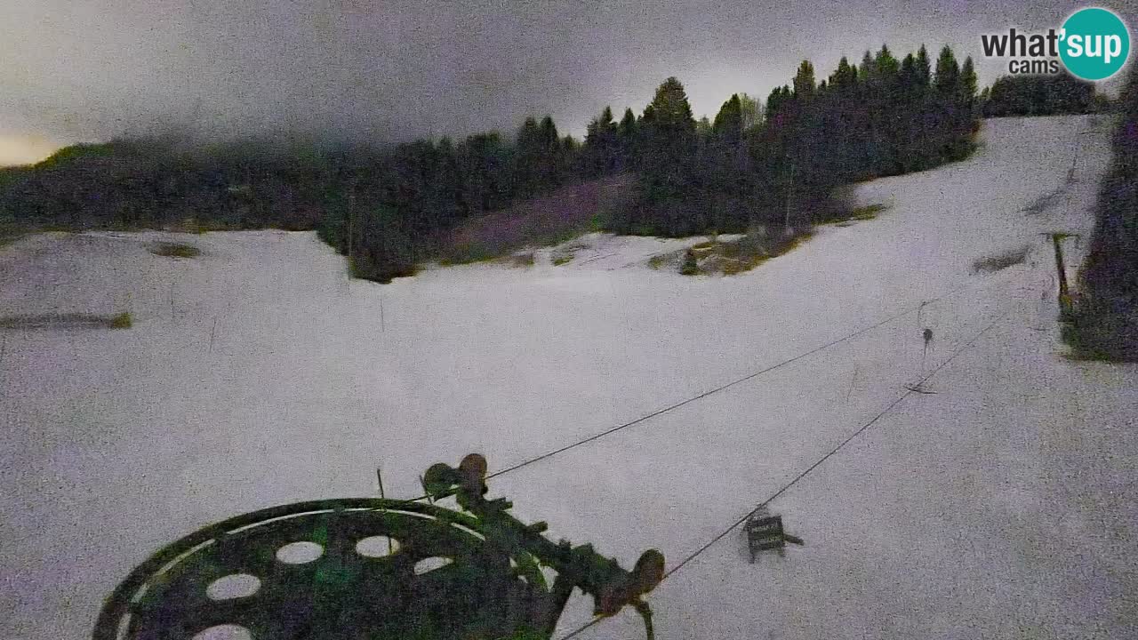 Webcam Smučišče Senožeta – Skigebiet in Srednja Vas bei Bohinj