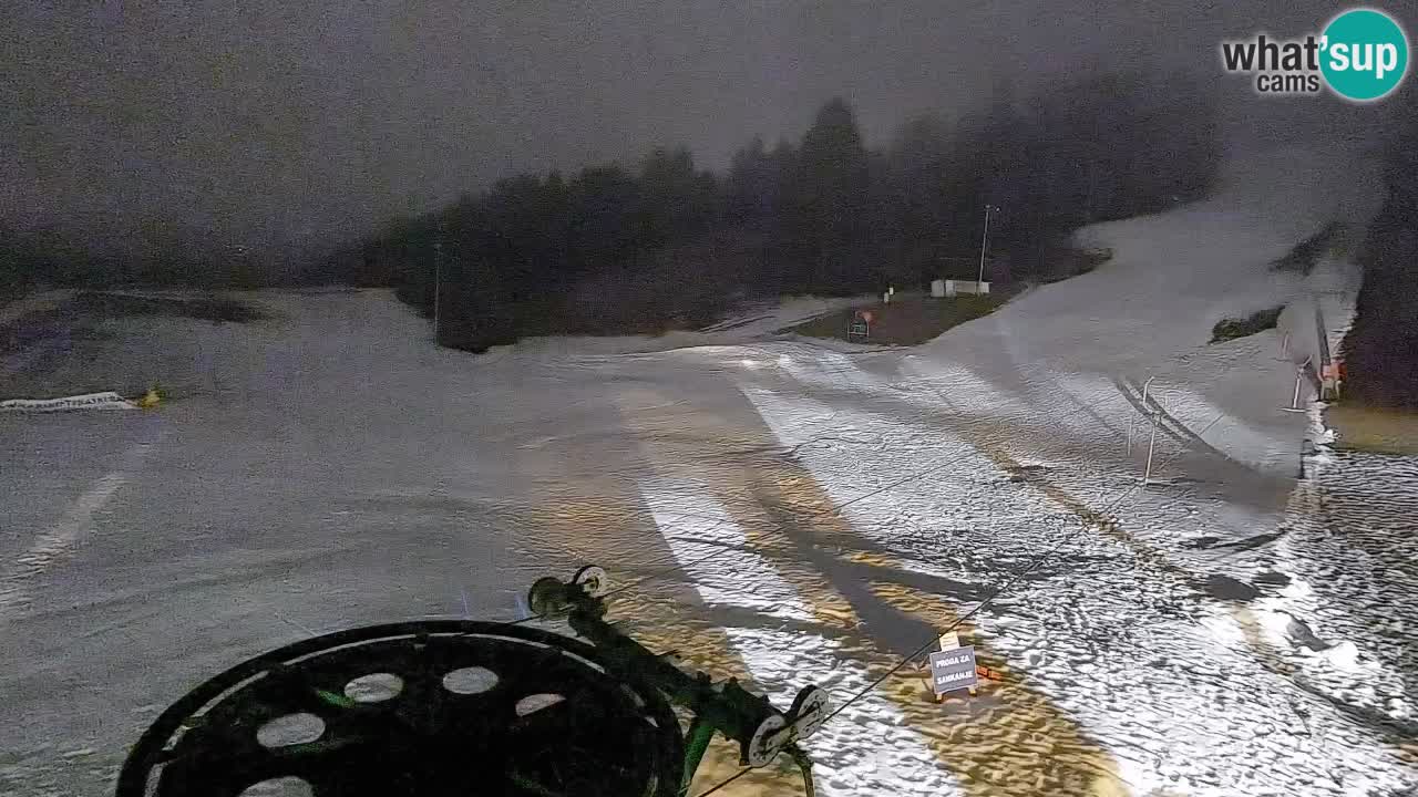 Spletna kamera Smučišče Senožeta – smučarsko središče v Srednji vasi pri Bohinju