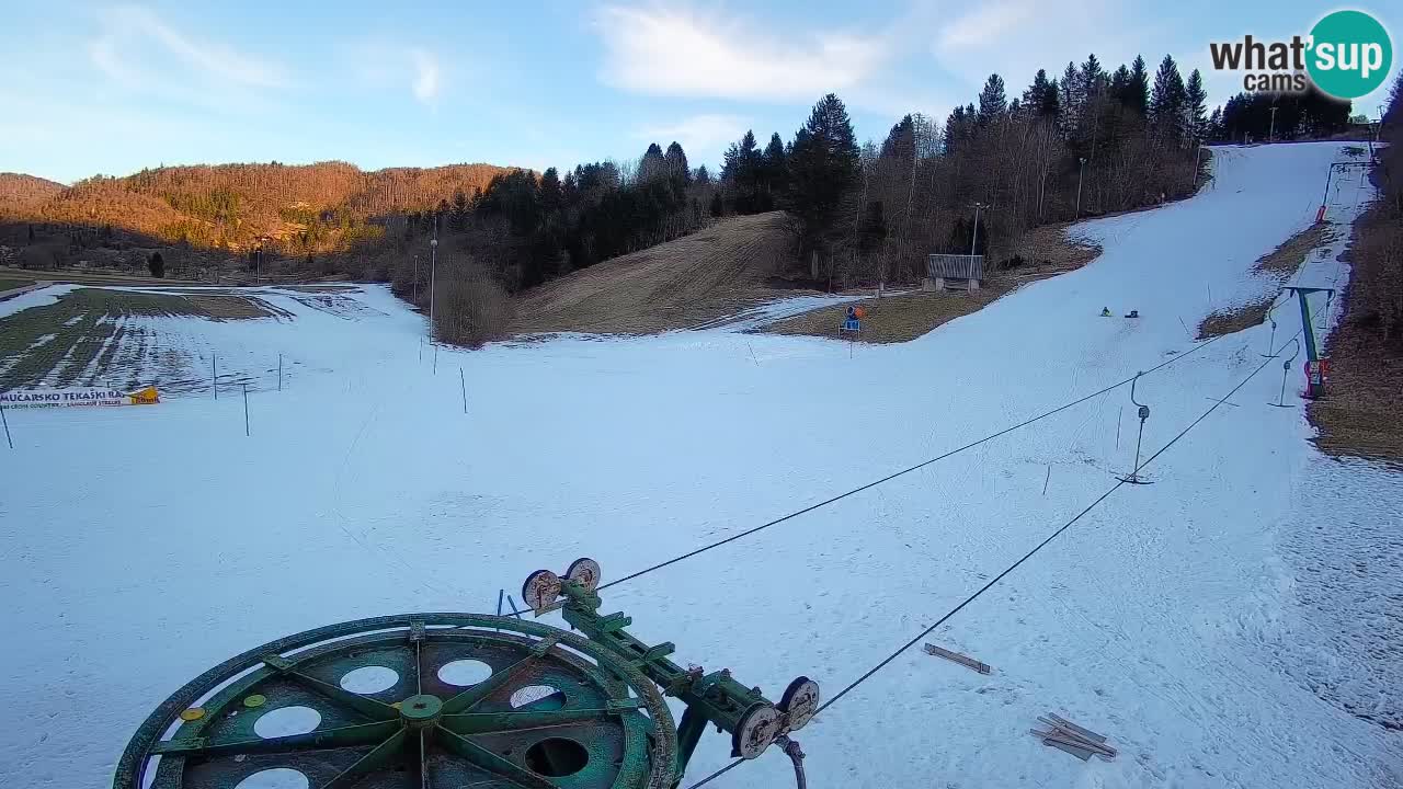 Webcam Smučišče Senožeta – Skigebiet in Srednja Vas bei Bohinj