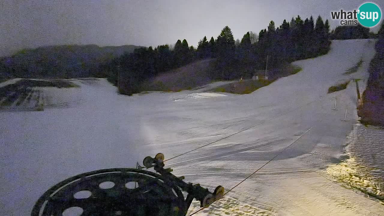 Webcam Smučišče Senožeta – Skigebiet in Srednja Vas bei Bohinj