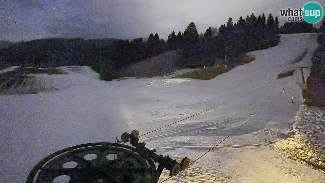 Web kamera Smučišče Senožeta – Skijalište u Srednjoj Vasi kod Bohinja