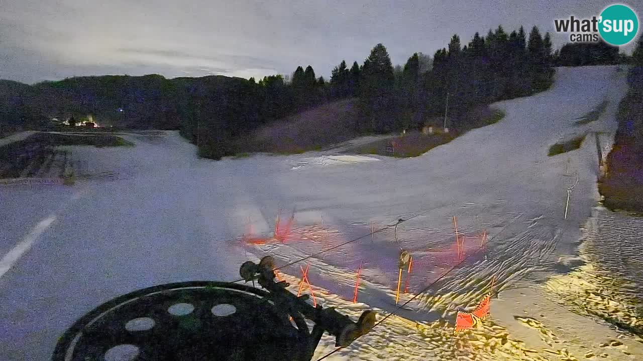 Web kamera Smučišče Senožeta – Skijalište u Srednjoj Vasi kod Bohinja