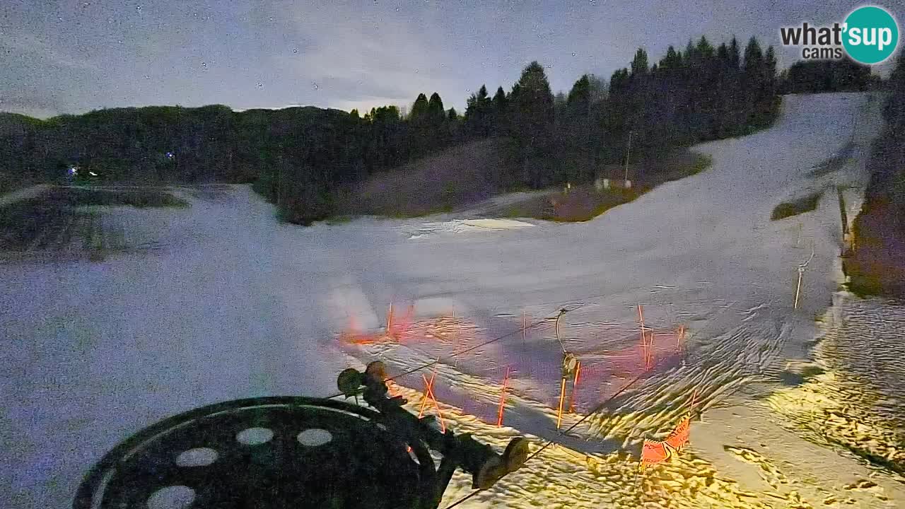 Webcam Smučišče Senožeta – Skigebiet in Srednja Vas bei Bohinj