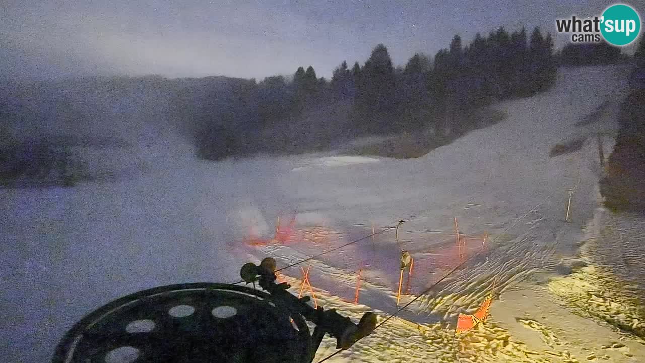 Webcam Smučišče Senožeta – Skigebiet in Srednja Vas bei Bohinj