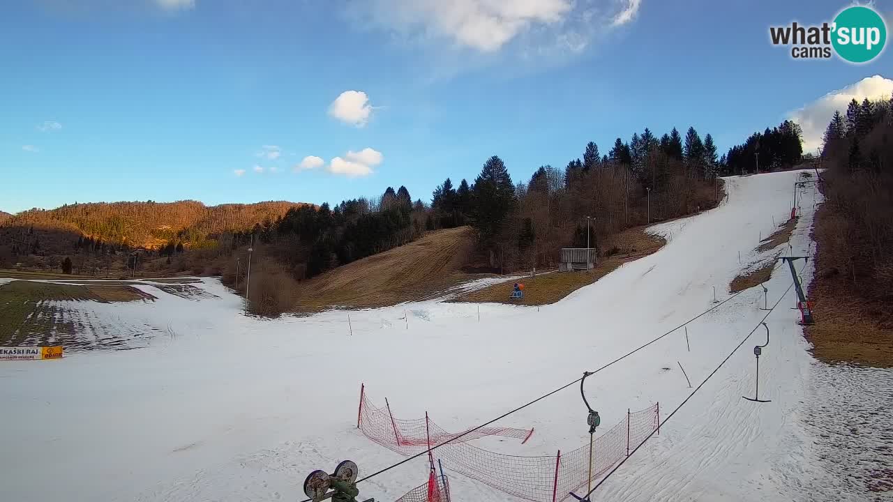 Webcam Smučišče Senožeta – Skigebiet in Srednja Vas bei Bohinj