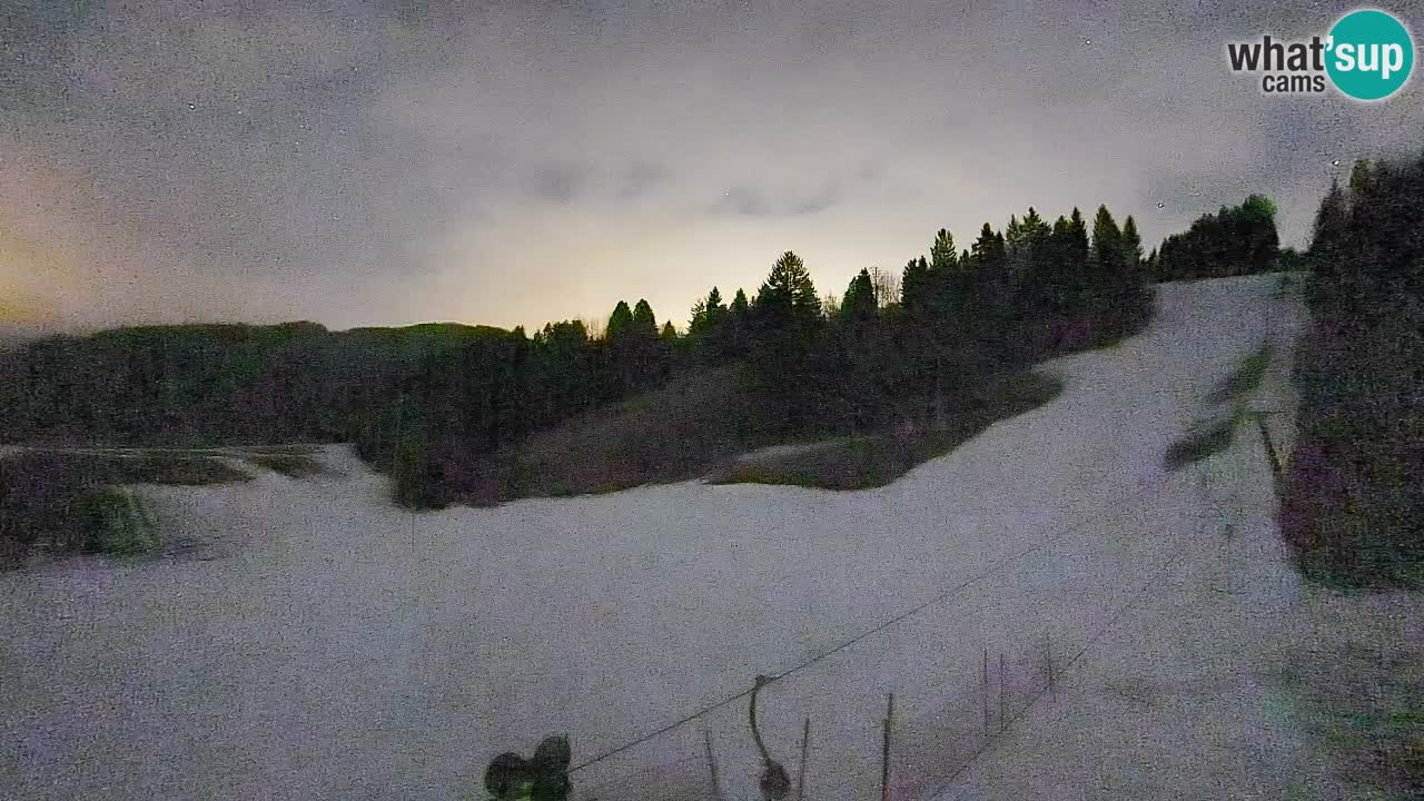 Web kamera Smučišče Senožeta – Skijalište u Srednjoj Vasi kod Bohinja