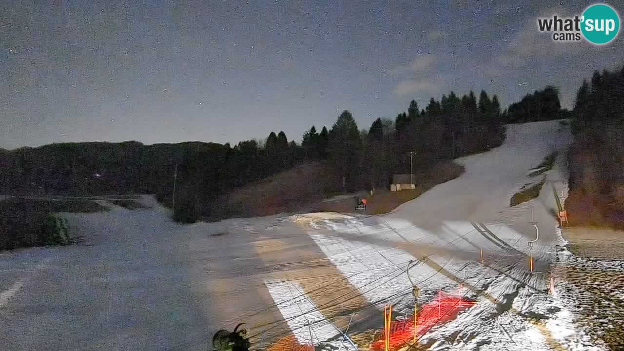 Web kamera Smučišče Senožeta – Skijalište u Srednjoj Vasi kod Bohinja