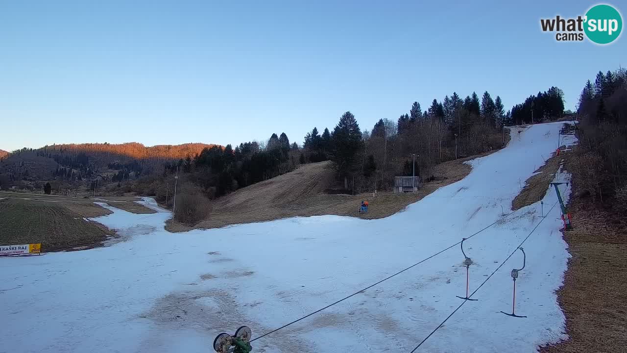 Webcam Smučišče Senožeta – Skigebiet in Srednja Vas bei Bohinj