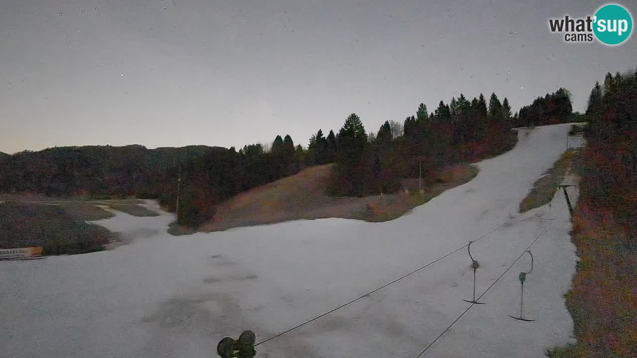 Web kamera Smučišče Senožeta – Skijalište u Srednjoj Vasi kod Bohinja