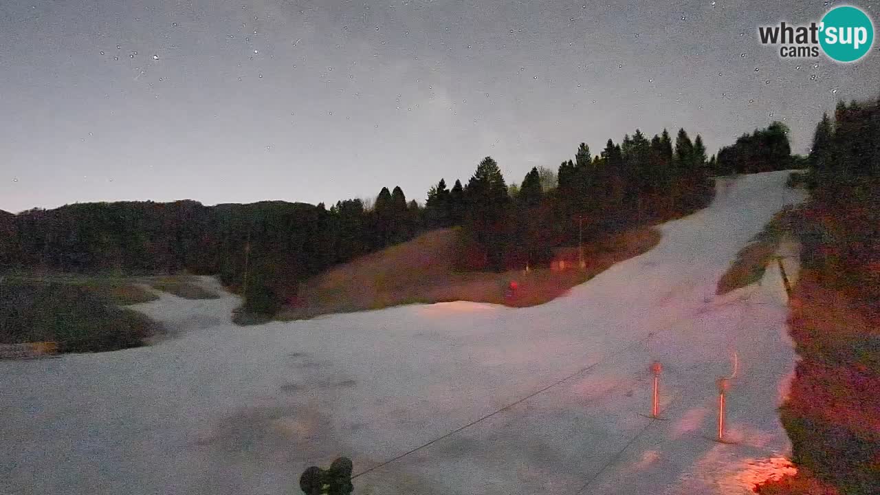 Web kamera Smučišče Senožeta – Skijalište u Srednjoj Vasi kod Bohinja