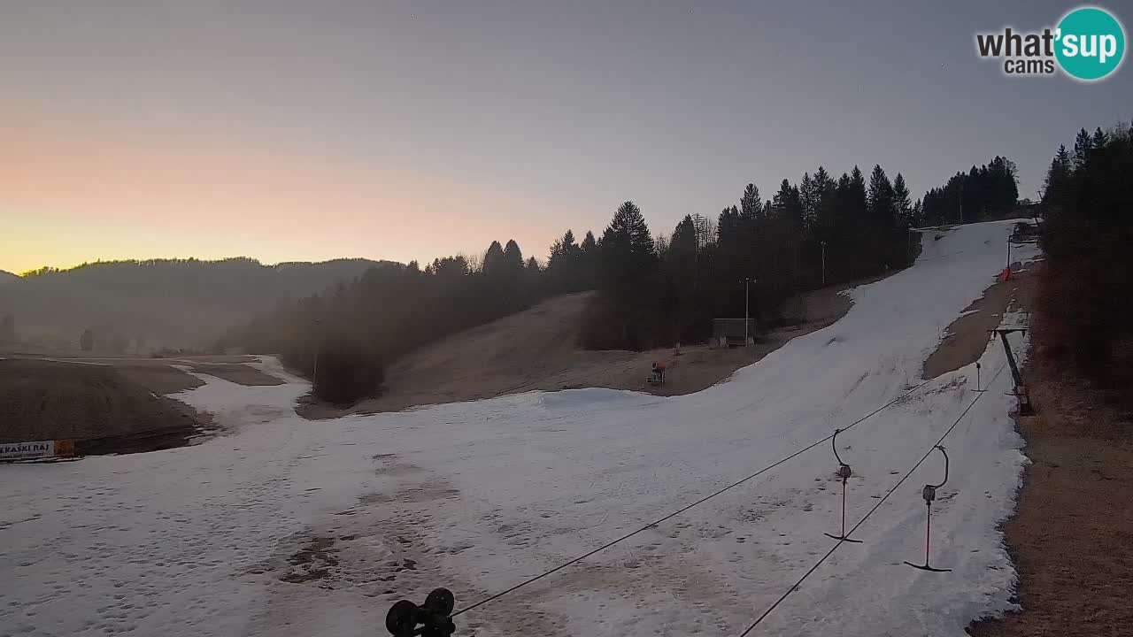 Web kamera Smučišče Senožeta – Skijalište u Srednjoj Vasi kod Bohinja