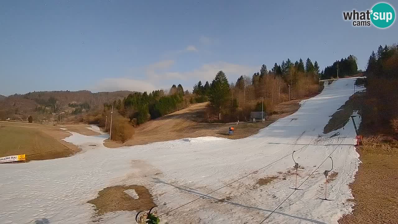 Web kamera Smučišče Senožeta – Skijalište u Srednjoj Vasi kod Bohinja