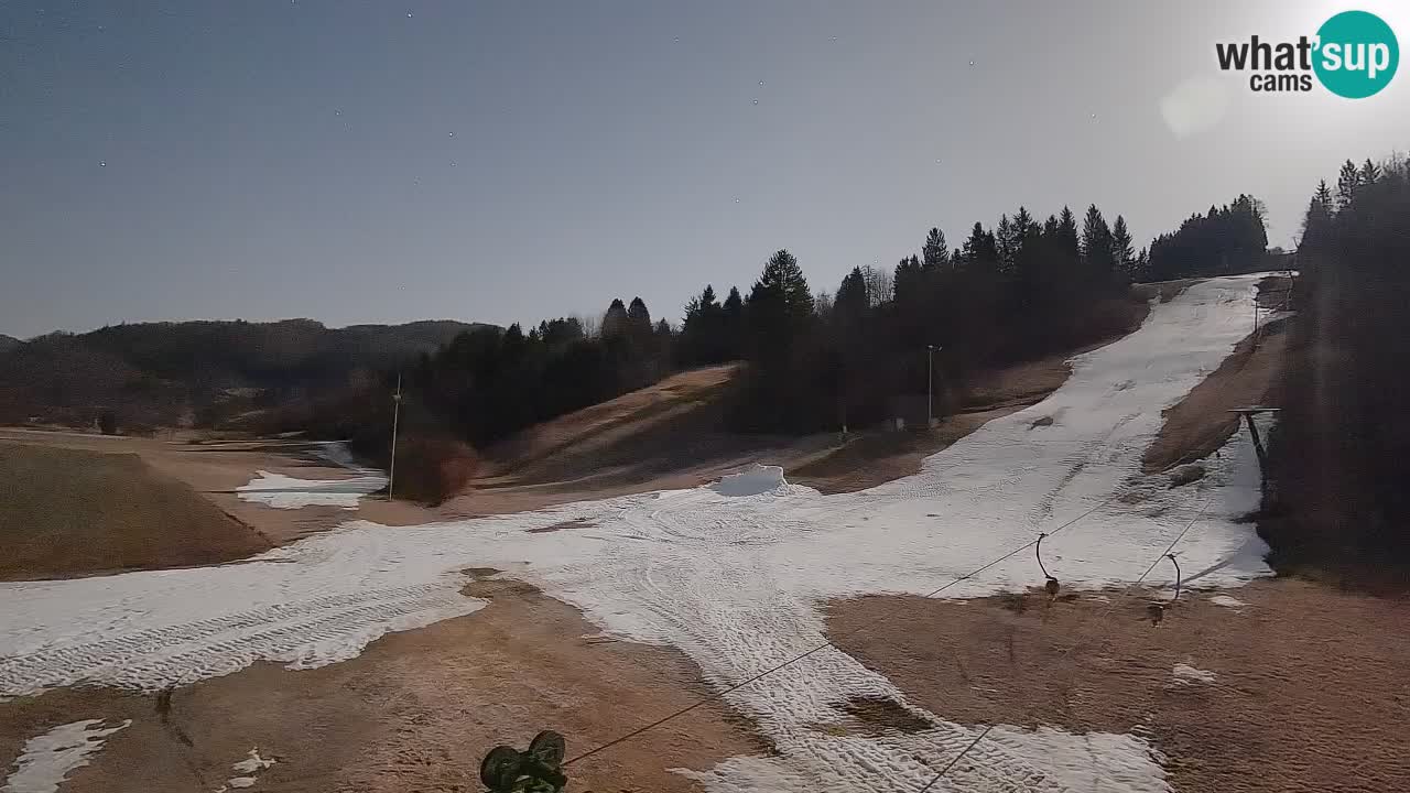 Webcam Smučišče Senožeta – Skigebiet in Srednja Vas bei Bohinj