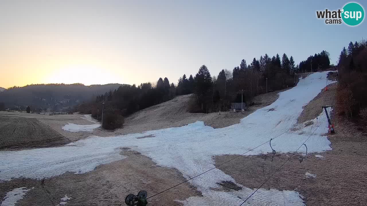 Webcam Smučišče Senožeta – Skigebiet in Srednja Vas bei Bohinj