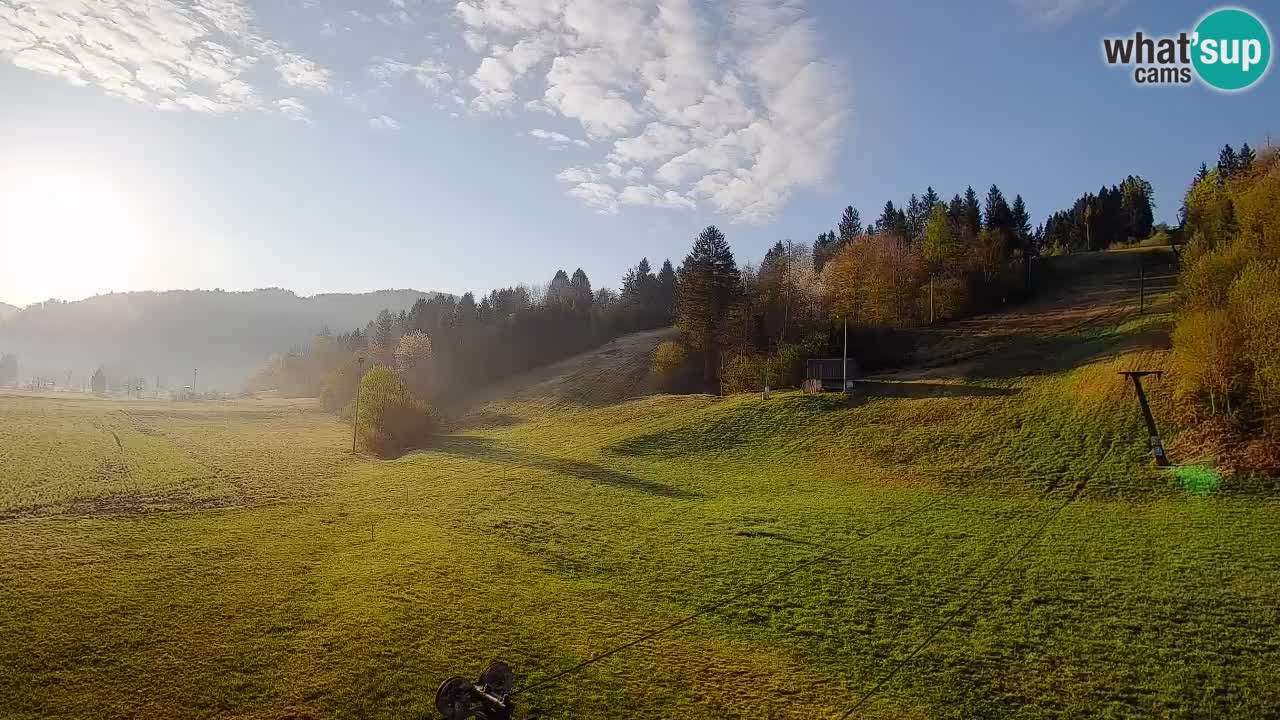 Web kamera Smučišče Senožeta – Skijalište u Srednjoj Vasi kod Bohinja