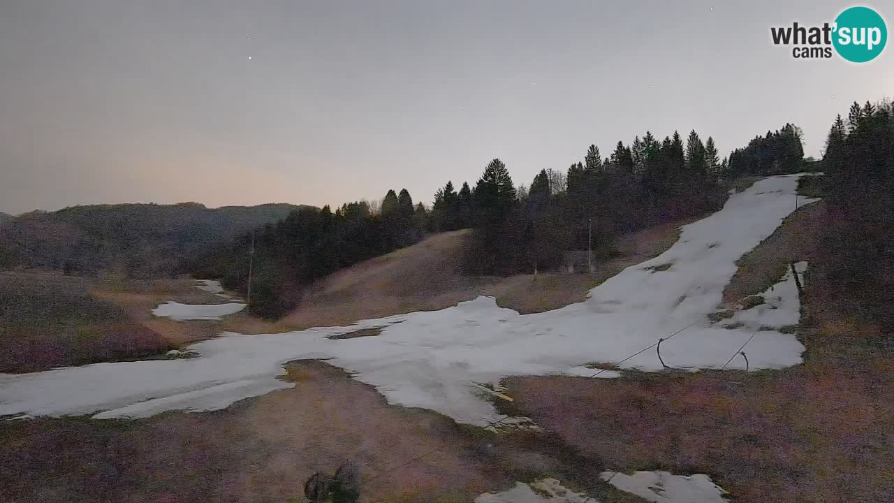 Web kamera Smučišče Senožeta – Skijalište u Srednjoj Vasi kod Bohinja