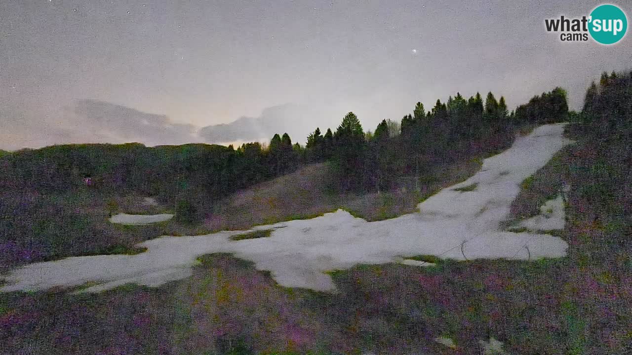 Spletna kamera Smučišče Senožeta – smučarsko središče v Srednji vasi pri Bohinju