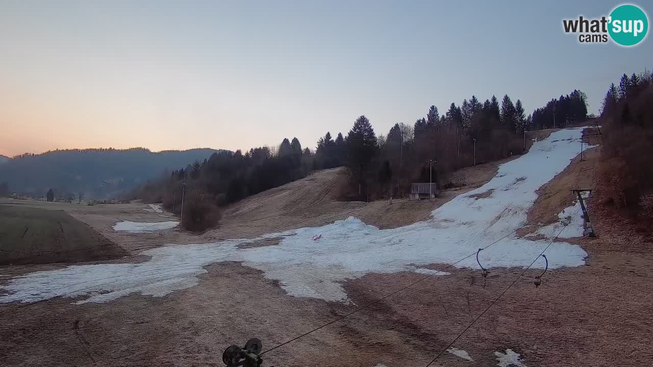 Webcam Smučišče Senožeta – Skigebiet in Srednja Vas bei Bohinj