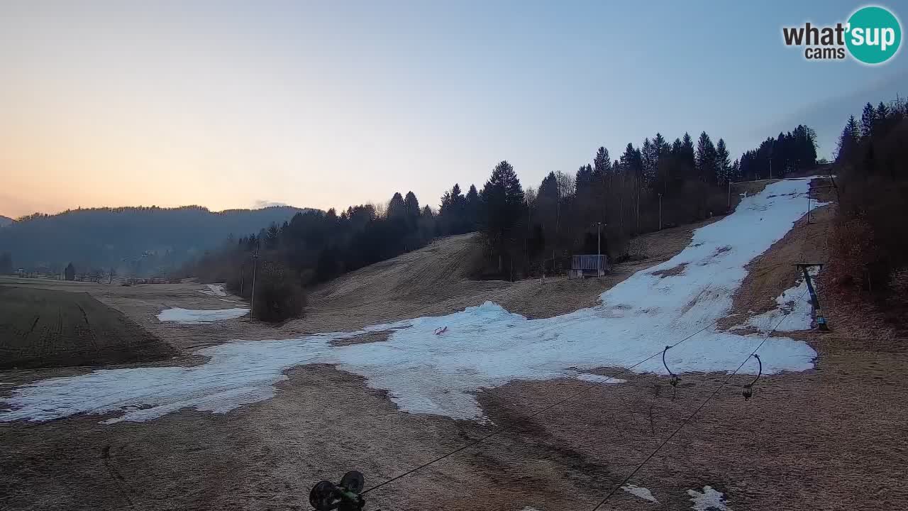 Webcam Smučišče Senožeta – Skigebiet in Srednja Vas bei Bohinj