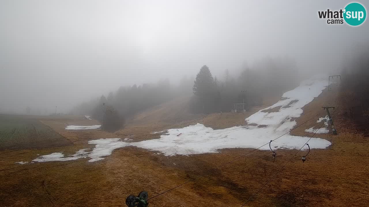 Spletna kamera Smučišče Senožeta – smučarsko središče v Srednji vasi pri Bohinju