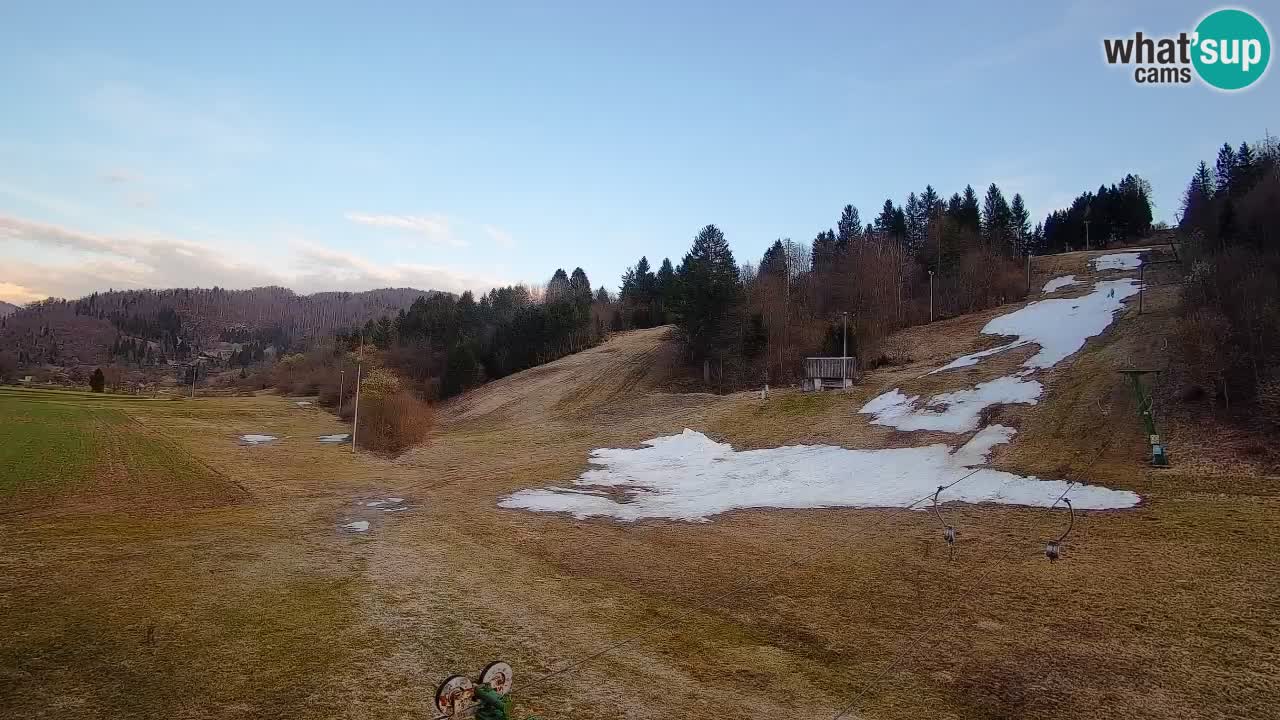 Web kamera Smučišče Senožeta – Skijalište u Srednjoj Vasi kod Bohinja