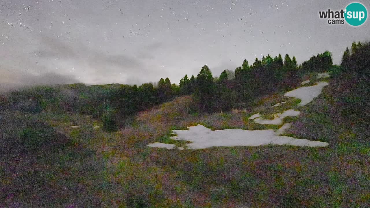 Spletna kamera Smučišče Senožeta – smučarsko središče v Srednji vasi pri Bohinju