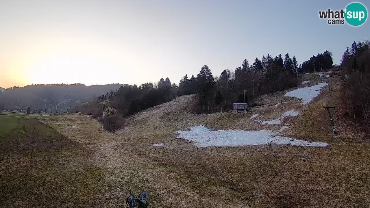 Web kamera Smučišče Senožeta – Skijalište u Srednjoj Vasi kod Bohinja