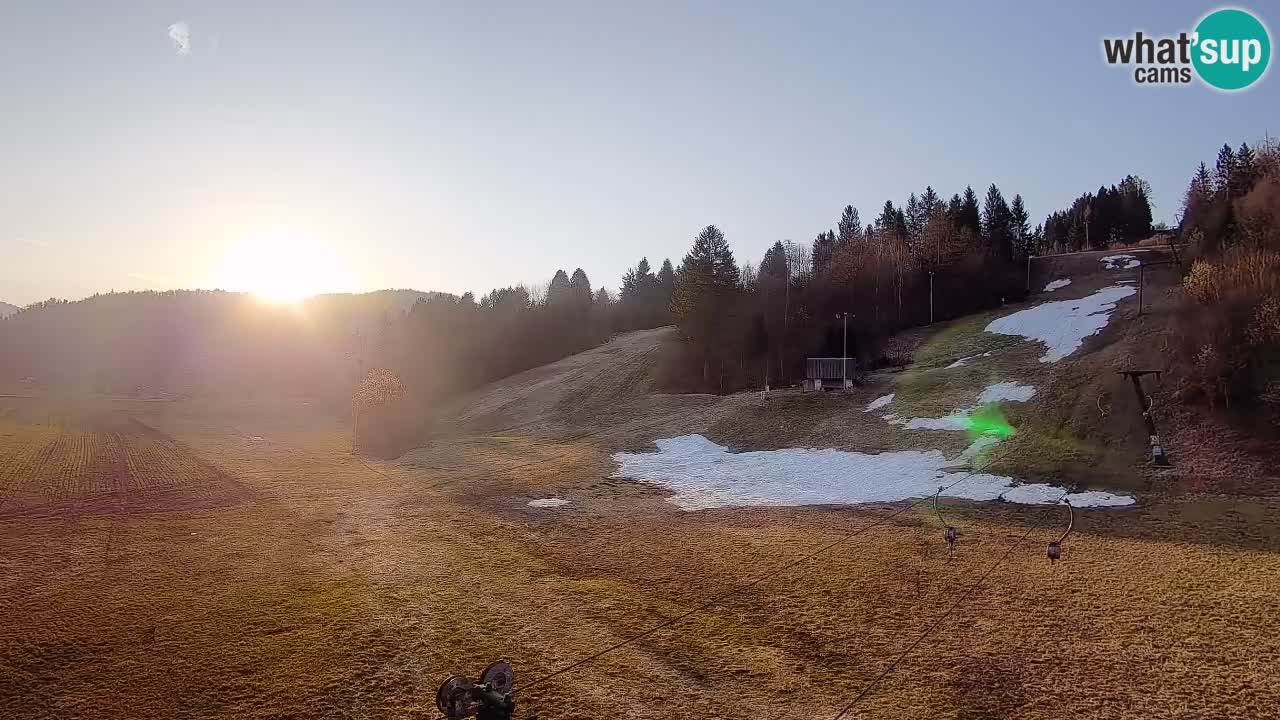 Webcam Smučišče Senožeta – Skigebiet in Srednja Vas bei Bohinj