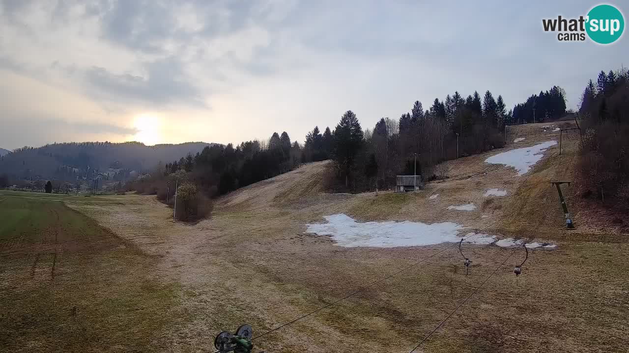 Web kamera Smučišče Senožeta – Skijalište u Srednjoj Vasi kod Bohinja