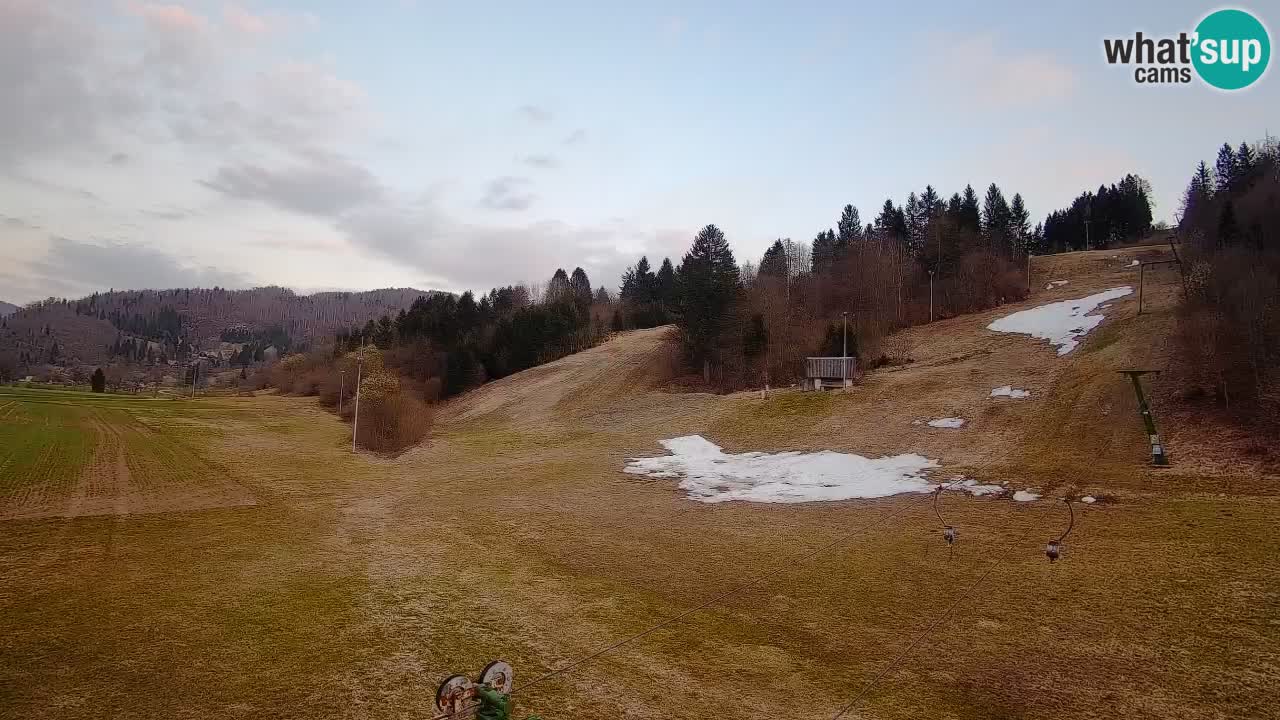 Webcam Smučišče Senožeta – Skigebiet in Srednja Vas bei Bohinj