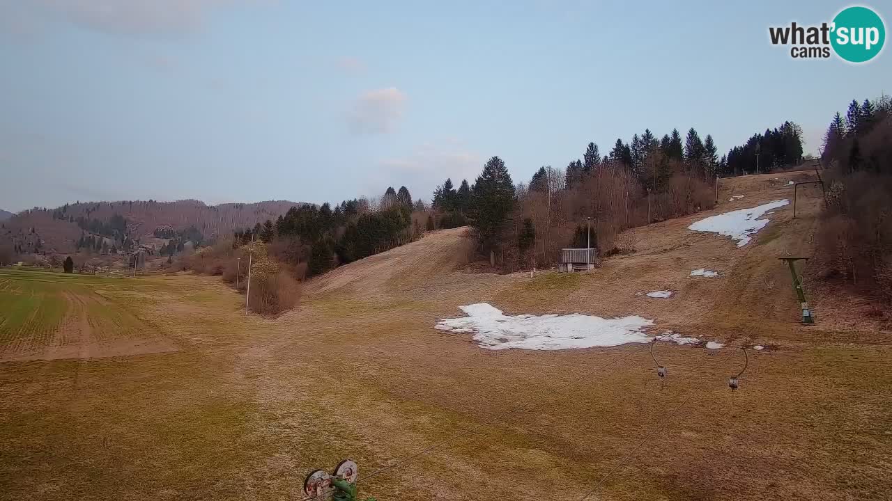 Web kamera Smučišče Senožeta – Skijalište u Srednjoj Vasi kod Bohinja