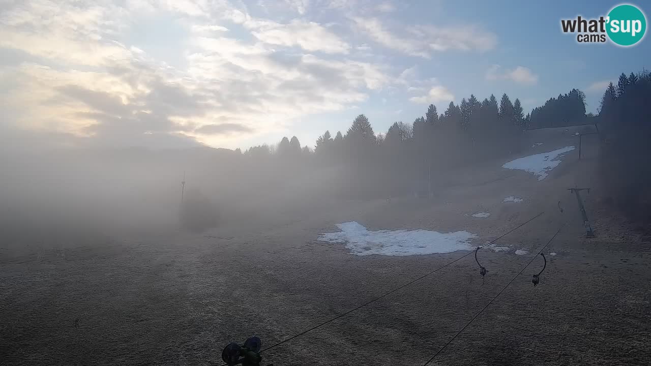 Webcam Smučišče Senožeta – Skigebiet in Srednja Vas bei Bohinj