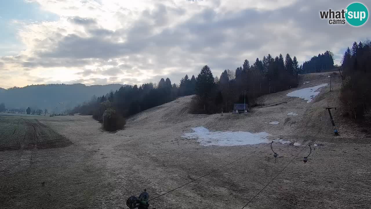 Web kamera Smučišče Senožeta – Skijalište u Srednjoj Vasi kod Bohinja